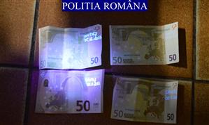 I-a cerut 200 de euro ca să nu publice fotografii compromiţătoare. Acum e după gratii