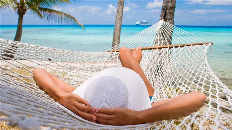 Ministrul Turismului: Toți cetățenii vor primi vouchere de vacanță în 2018