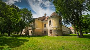 Castelele Transilvaniei renasc pe banii Europei FOTO