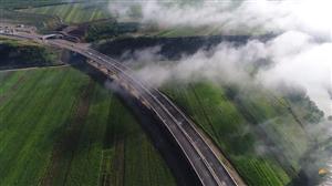 Câţi kilometri de autostradă vor fi daţi în folosinţă în 2018. Promisiuni de la Transporturi