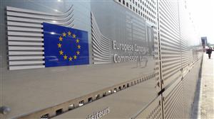 Comisia Europeană, despre legile Justiţiei: Urmărim procesul legislativ