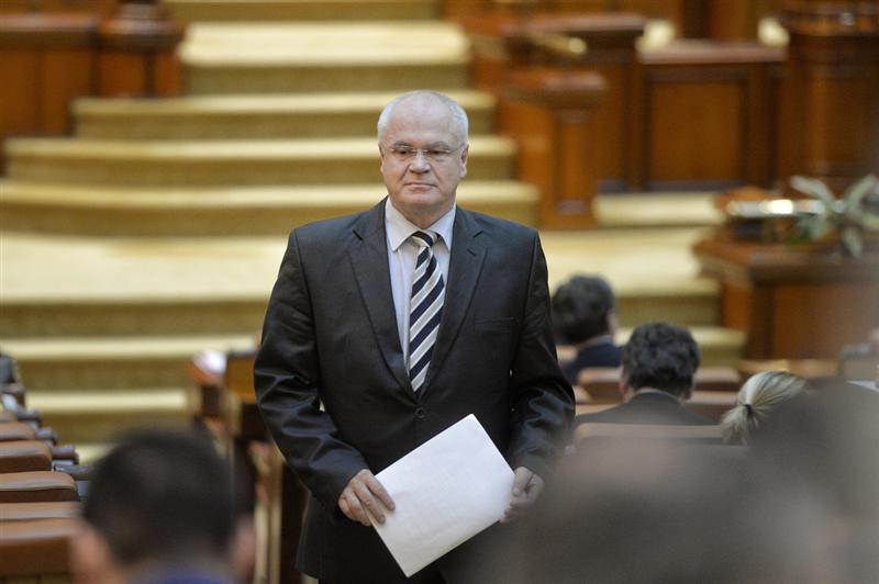 Un psiholog clujean le propune politicienilor agresivi un 
