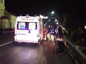 O victimă a accidentului din BN, transportată la Cluj. Şoferul vinovat, în comă alcoolică