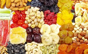 Fructele uscate şi curele de slăbire. VEZI câte calorii 