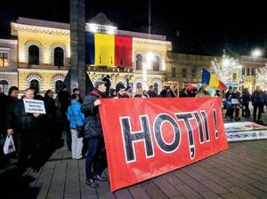 ”Vă vedem, de la Cluj până la București”. Clujenii protestează din nou împotriva Legilor Justiției