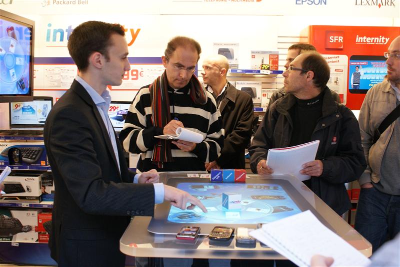 10 milioane de telefoane și accesorii mobile, cumpărate în România în 2017 