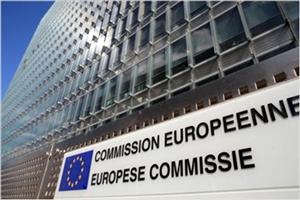 Comisia Europeană vrea să condiţioneze accesarea fondurilor UE de respectarea normelor statului de drept