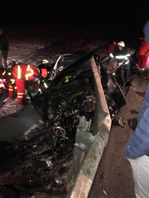 Accident pe centura Clujului. A scăpat cu viaţă după ce parapetul metalic a intrat prin parbriz FOTO