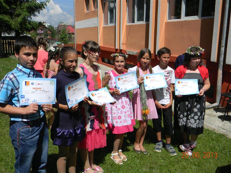 La doi pași de Cluj se învață ca acum 200 de ani. Fără grup sanitar, fără apă curentă