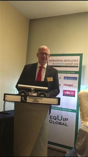 Directorul Aeroportului Cluj prezidează o importantă conferinţă de profil la Singapore