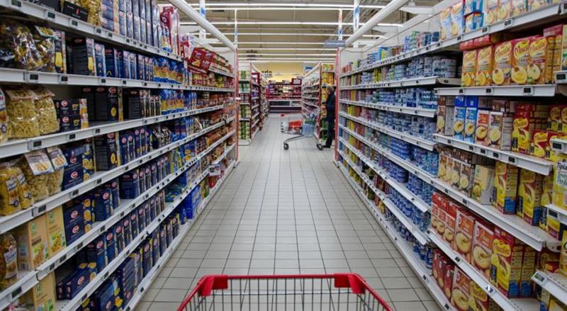 Polonia este prima ţară care a interzis cumparăturile duminica
