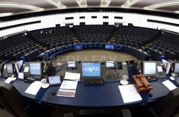 Dezbatere despre legile justiţiei în PE. Poziţiile politice susţinute de eurodeputaţii români