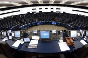 Dezbatere despre legile justiţiei în PE. Poziţiile politice susţinute de eurodeputaţii români