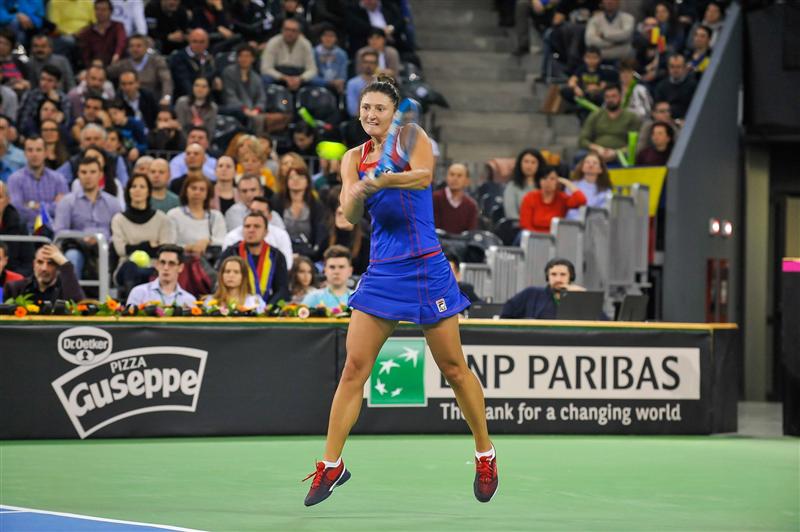 Fed Cup Cluj | România - Canada 2-0: Irina Begu a câștigat meciul cu Bianca Andreescu