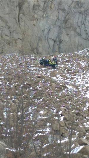 Accident la o carieră de piatră din Cluj: Un bărbat a murit după ce a căzut în gol FOTO