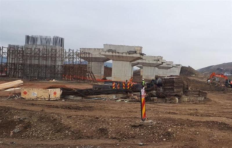 FOTO Șantierul podului ce trece autostrada peste Someş la Cluj 