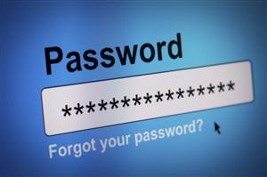 Spioni din dragoste | Un sfert dintre utilizatorii de internet şi-au urmărit online foştii parteneri