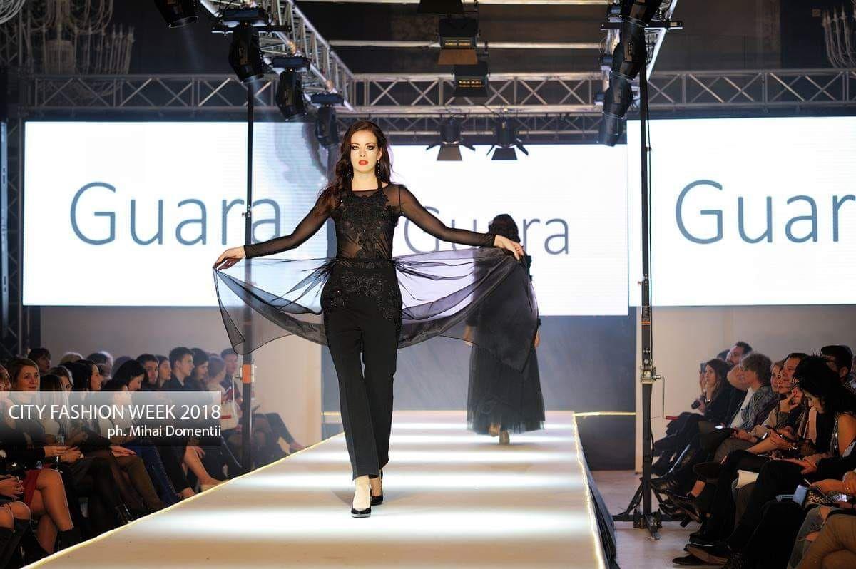 Designerii români au făcut show la Cluj, de Centenar