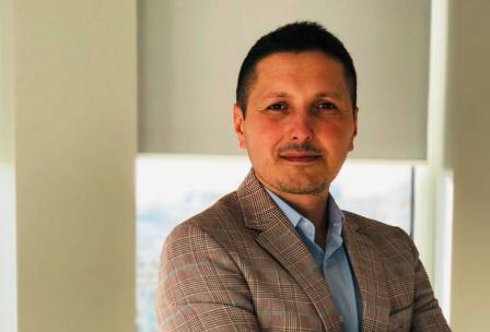 “Corporațiile și firmele mici din IT sunt în interdependență”
