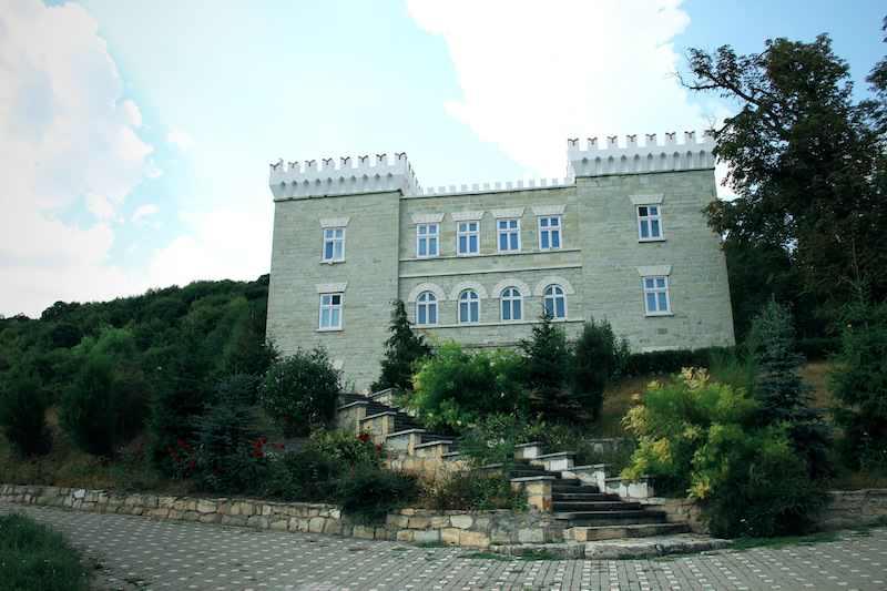 Destinaţie de weekend! Trei castele din Cluj mai puţin cunoscute