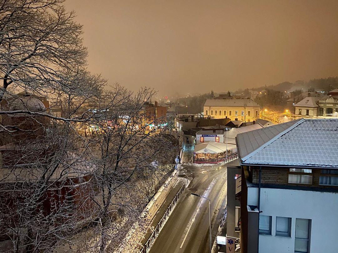 Peisaje de poveste la Cluj, după prima ninsoare. Top 10 fotografii din oraş