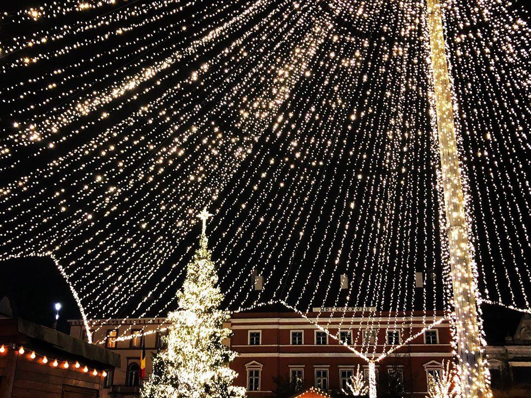 Clujul luminos. Magia sărbătorilor, în 10 fotografii din capitala Transilvaniei