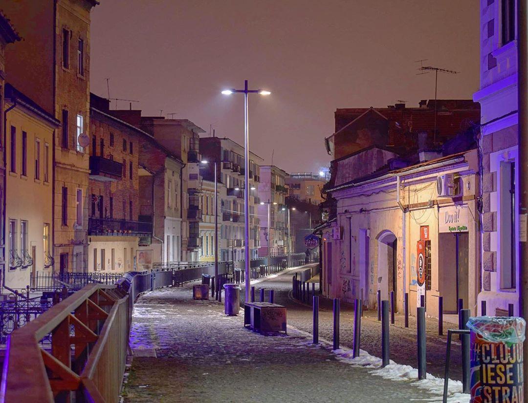 FOTO: Clujul sub zăpadă. 15 imagini superbe cu oraşul acoperit de omăt