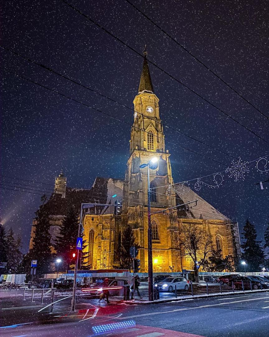 FOTO: Clujul sub zăpadă. 15 imagini superbe cu oraşul acoperit de omăt