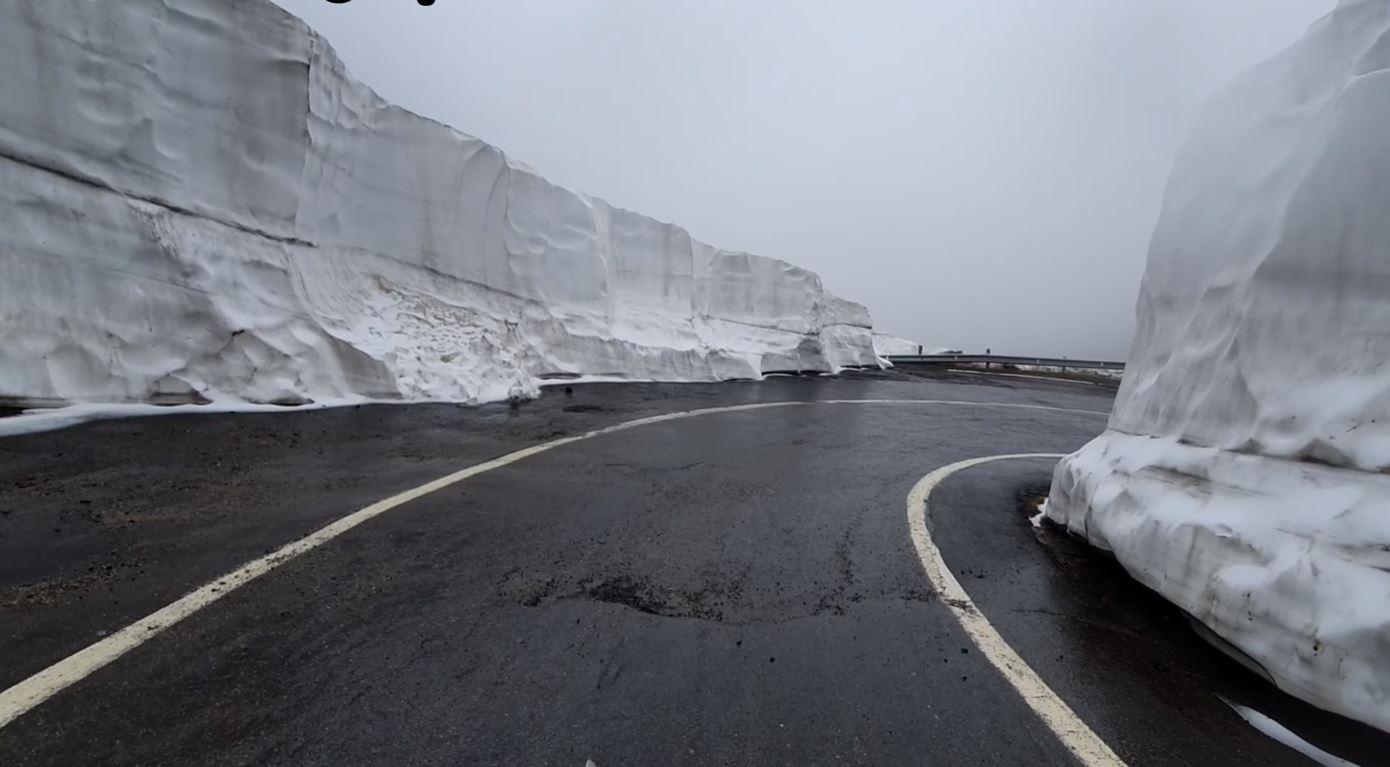 S-a redeschis Transalpina, cea mai înaltă șosea din România! Transfăgărășanul, tot închis