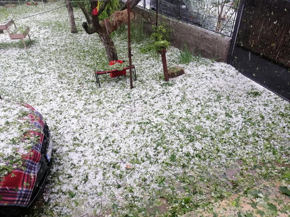 Imagini după CODUL ROȘU de la Cluj. Pământul s-a albit în câteva minute