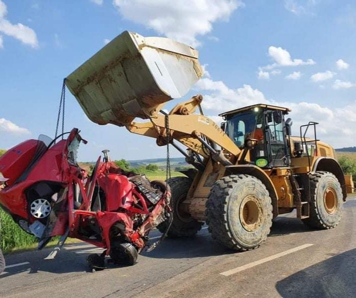 Tragedie pe șosea la Cluj! IMAGINI-ȘOC de la locul accidentului mortal din Mihăiești
