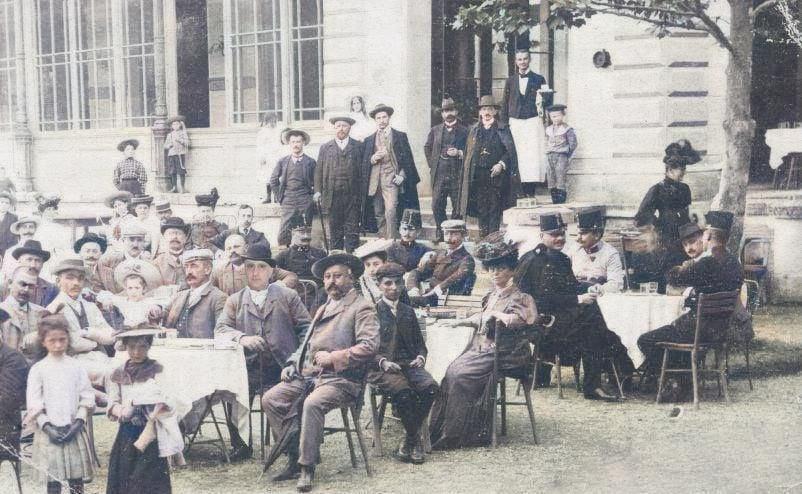 Lume bună la Chios, 1910