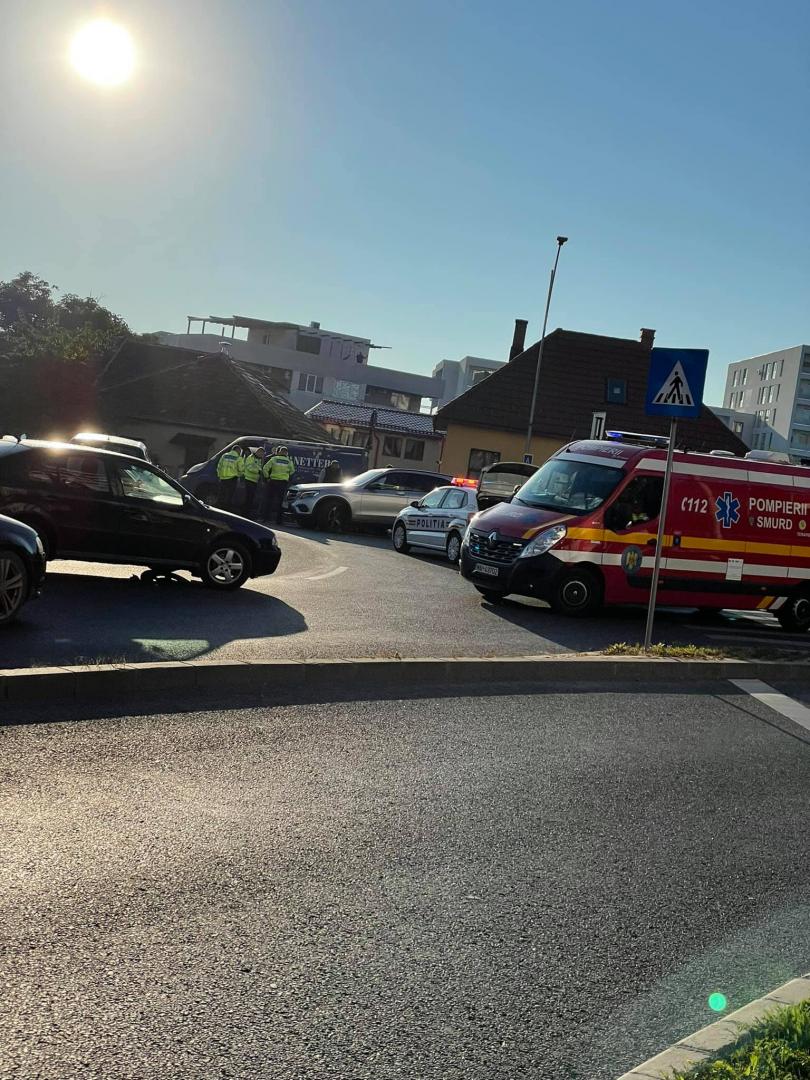 Accident cu pieton în giratoriul de pe Turzii
