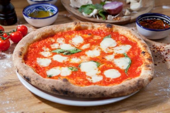 Poftă de răsfăț? Îți spunem unde poți mânca cea mai delicioasă pizza din Cluj