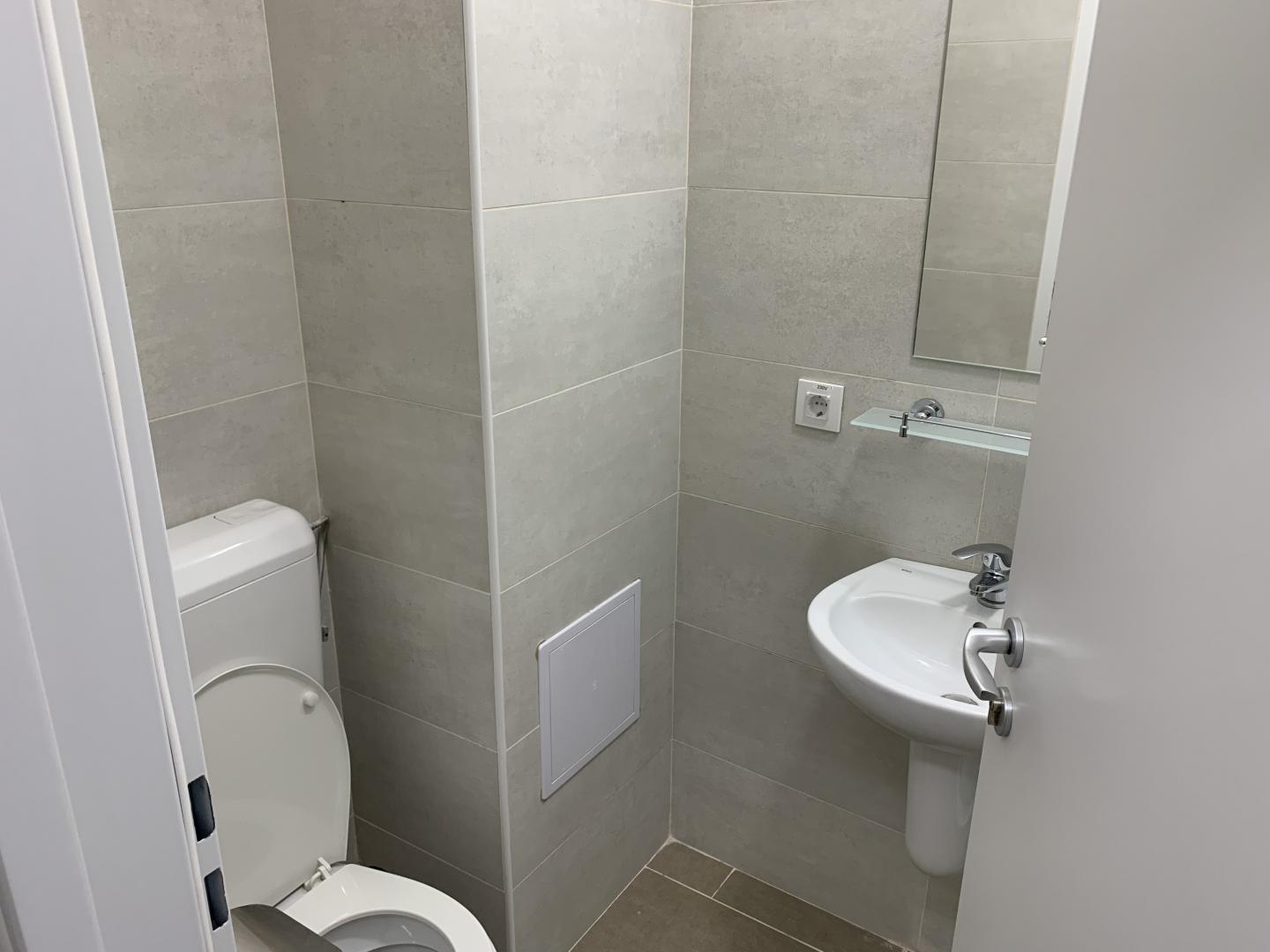 Căminul 7 UMF Cluj din Hașdeu, renovat cu 10 milioane de lei a fost inaugurat azi