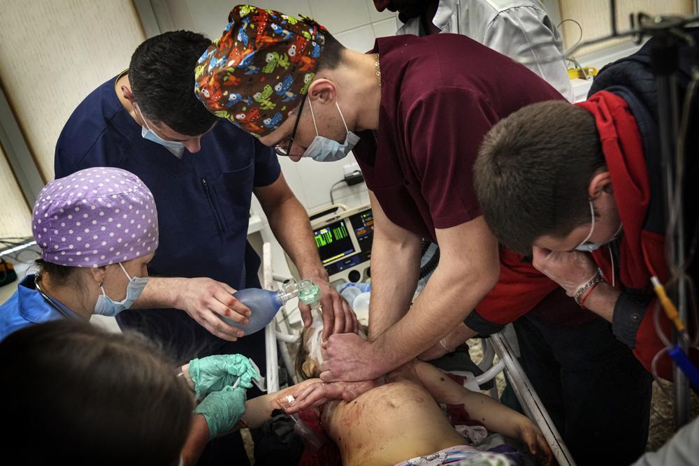 Fetiță de 6 ani, ucisă în urma unui atac rusesc în Ucraina. Atenție, imagini cu un puternic impact emoțional!