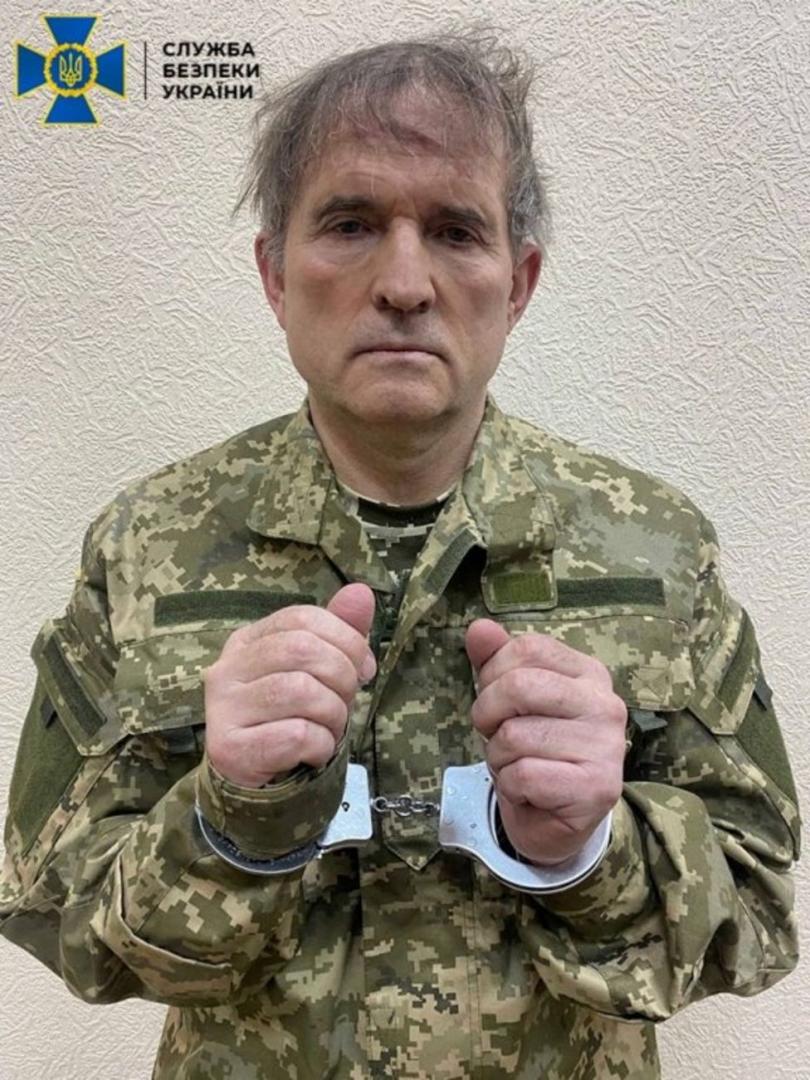 A fost capturat oligarhul Medvedciuk, un apropiat al lui Putin. Zelenski îl oferă în schimbul ucrainenilor captivi din Rusia