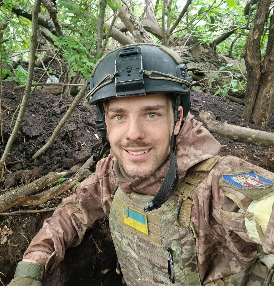 Ucraina în lacrimi! Roman Ratushnyi, tânărul erou de pe Euromaidan, a fost ucis pe front