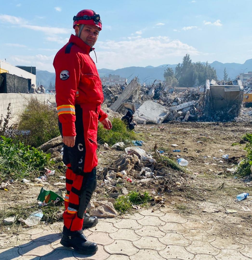 REPORTAJ Turcia. Clujeanul care s-a oferit voluntar să salveze oameni: „Când vedeai ce-i în jur nu mai aveai nici-o speranță. Cu toate acestea, când a