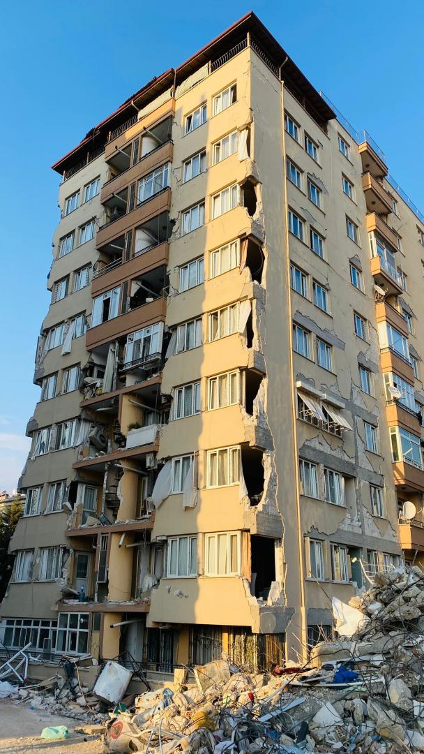 REPORTAJ Turcia. Clujeanul care s-a oferit voluntar să salveze oameni: „Când vedeai ce-i în jur nu mai aveai nici-o speranță. Cu toate acestea, când a