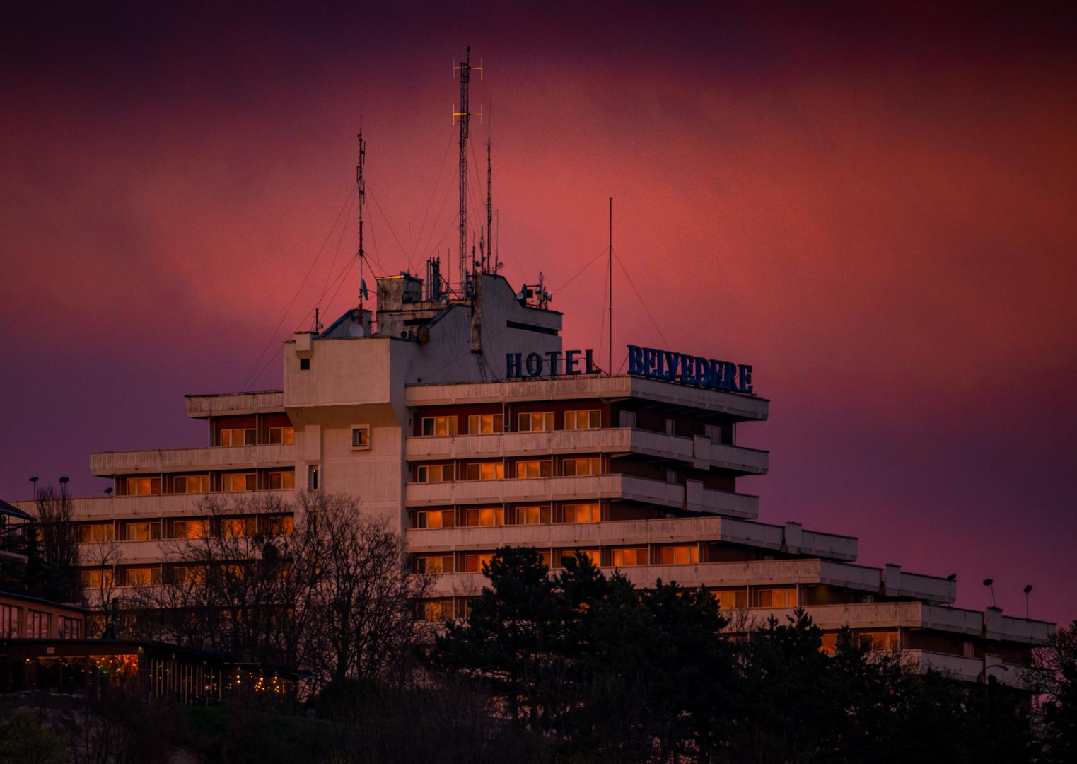 Imagini superbe surprinse în Cluj înainte de Paște. Cerul