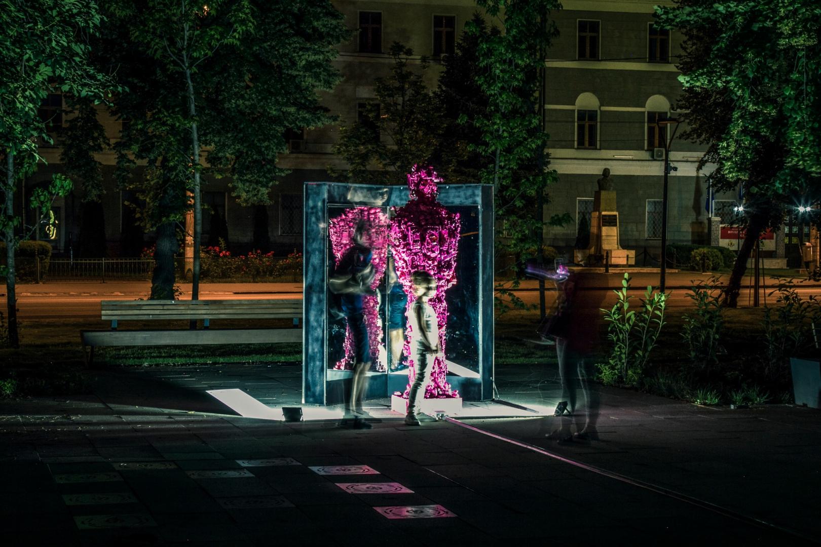 Opera Aperta. Instalații de artă în Piața Ștefan cel Mare
