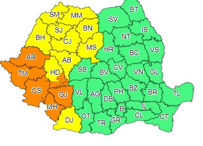 Revin furtunile! Clujul, sub COD GALBEN de ploi, descărcări electrice și vânt puternic