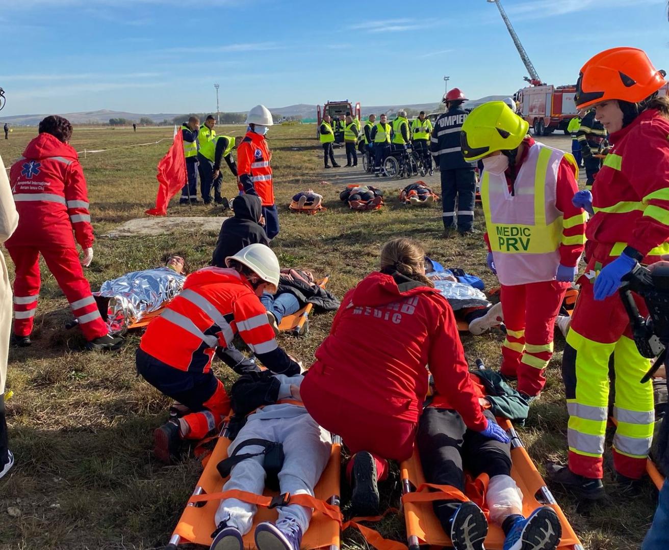 Simulare de accident aviatic pe Aeroportul Internațional "Avram Iancu" din Cluj cu zeci de răniți și morți. Peste 800 de oameni, implicați