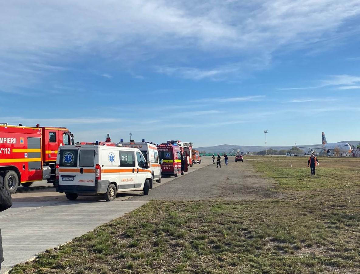 Simulare de accident aviatic pe Aeroportul Internațional "Avram Iancu" din Cluj cu zeci de răniți și morți. Peste 800 de oameni, implicați