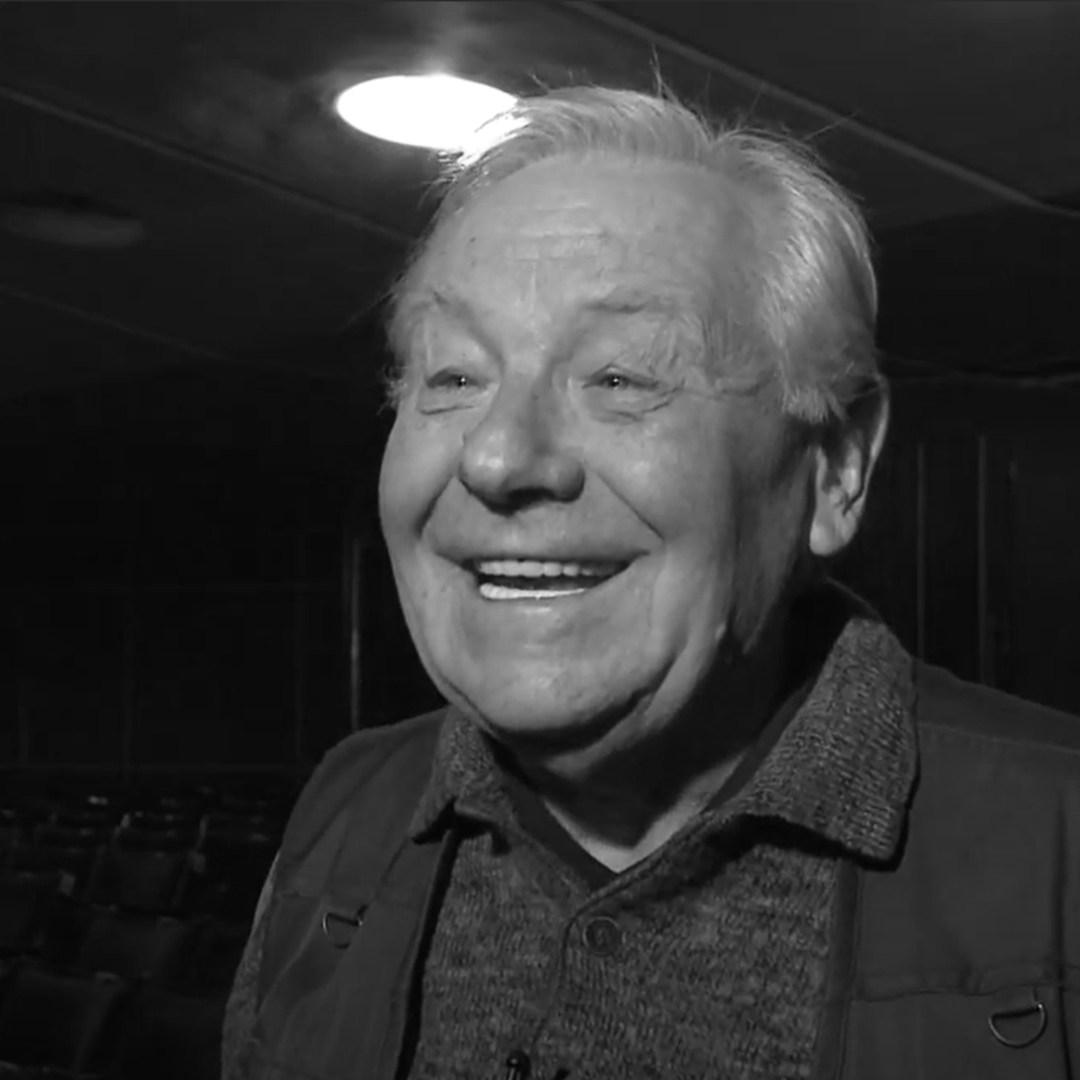 Doliu în teatrul românesc. Un îndrăgit actor s-a stins din viață