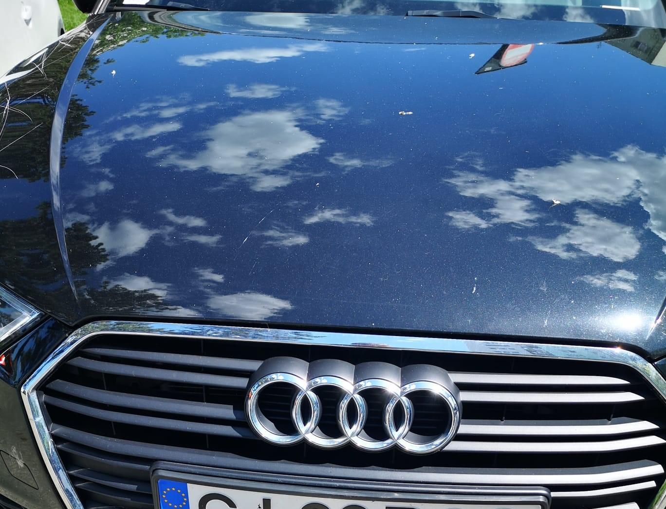 Vandalizarea continuă în Cluj-Napoca: De la geamuri sparte la "X și Zero" pe capota mașinii. Ce mesaj a lăsat presupusul vandal