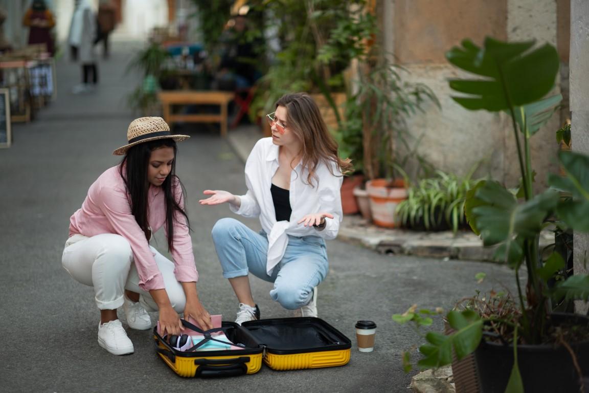 Ce să luați în bagaj într-o călătorie de vacanță în străinătate?