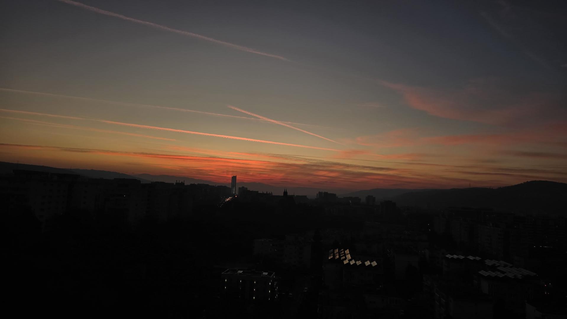 Apus de "foc" la Cluj-Napoca! Imagini care îți taie respirația