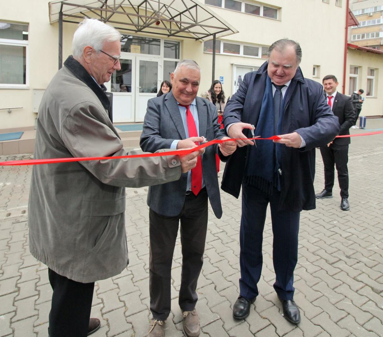 UTCN inaugurează laboratorul de compatibilitate electromagnetică: Un pilon nou în cercetare și inovație tehnologică